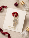 Lip Service Broche Labios Rojos Mano Cristales Dorado