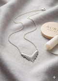 Collar Alas Sol - Acero Inoxidable Plateado | Aura Jewelry