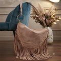 Bolso Boho Flecos Anillas color rosa nude vista frontal
