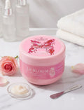 Kiss Beauty La Bloom Mascarilla Capilar Reparadora - tarro rosa con espátula