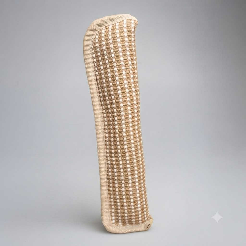 Rascador de gatos Jute Stripe curvado ergonómico yute natural beige fondo gris