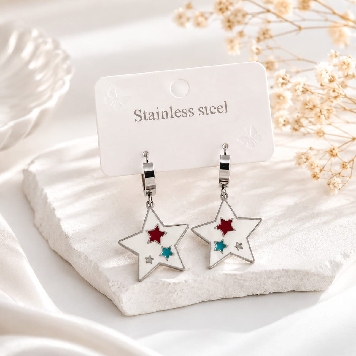 Pendientes colgantes de estrella en acero inoxidable con estrellas de esmalte multicolor